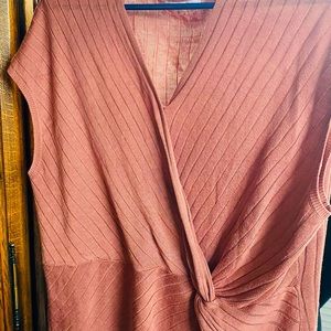 Cleo Woman’s Light Sweater Dusty Rose
